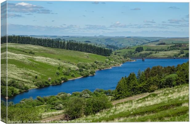Cray Reservoir  Canvas Print by Jane Metters