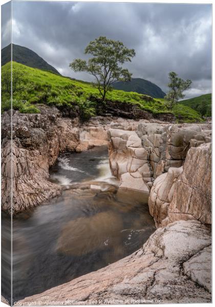 Glen Etive  Canvas Print by Anthony McGeever