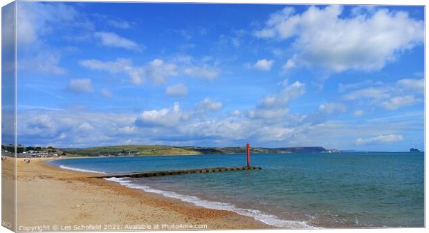 Weymouth  Bay  dorset Canvas Print by Les Schofield