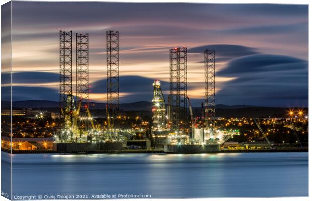 Dundee Rigs Canvas Print by Craig Doogan