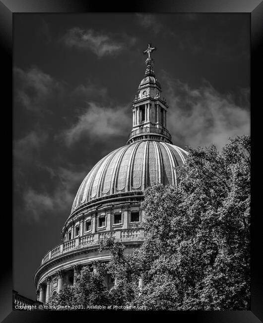 St Paul's Dome Framed Print by mark Smith