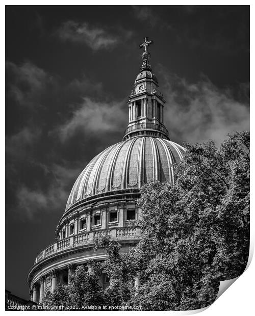 St Paul's Dome Print by mark Smith