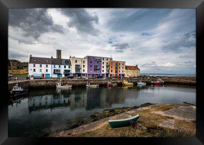 St Andrews Harbour Framed Print by Alan Sinclair