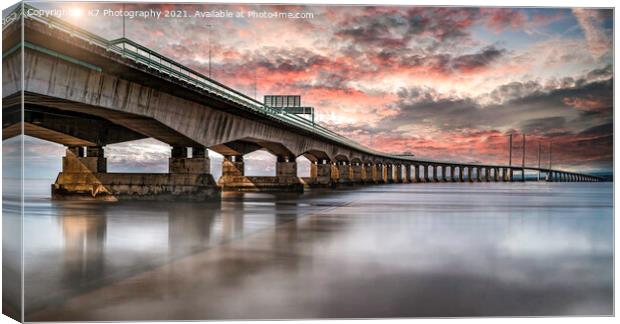 Majestic Prince Of Wales Bridge Canvas Print by K7 Photography