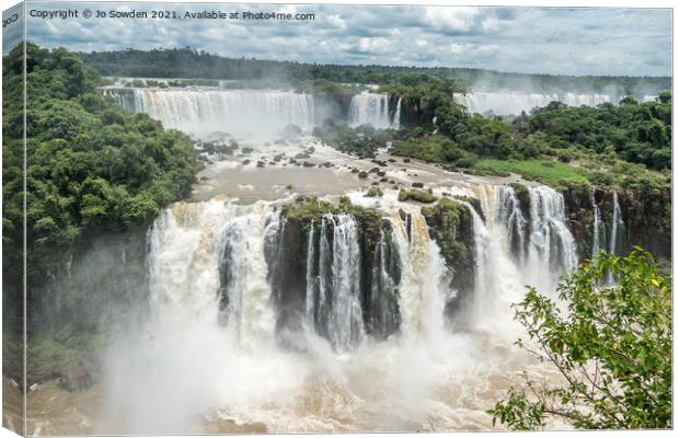 Iguazu Falls, South America (5) Canvas Print by Jo Sowden