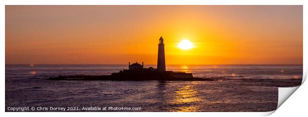 St. Marys Lighthouse at Whitley Bay in Northumberland, UK Print by Chris Dorney