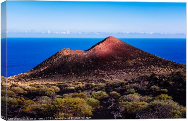 Volcano cinder cone in the Island of La Palma Canvas Print by Juan Jimenez