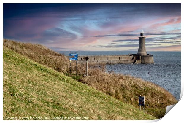 Tynemouth Pier And Lighthouse Print by Kevin Maughan