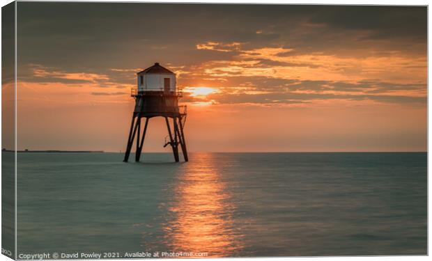 Sunrise Over Dovercourt Lighthouse Canvas Print by David Powley