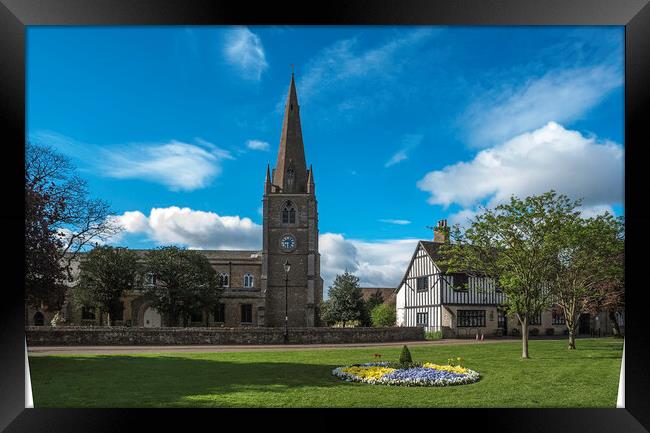 St Mary's Church and Oliver Cromwell's House Framed Print by Andrew Sharpe