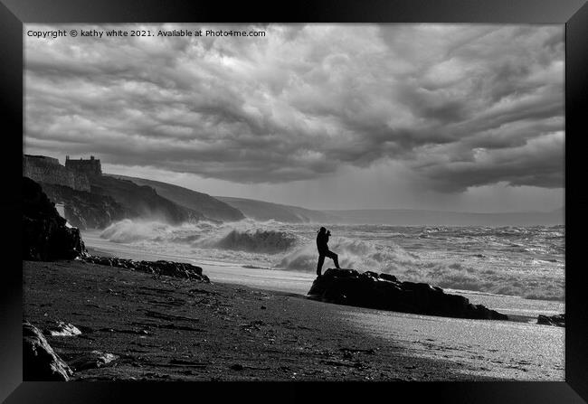 Wave Watcher,storm coming Porthleven cornwall Framed Print by kathy white