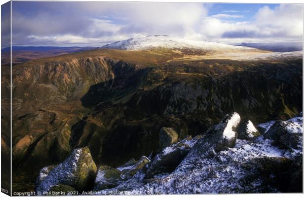 Cairngorm Mountains - Bynack More in early winter Canvas Print by Phil Banks
