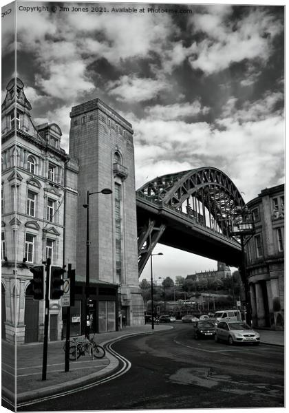 Newcastle in black and white Canvas Print by Jim Jones