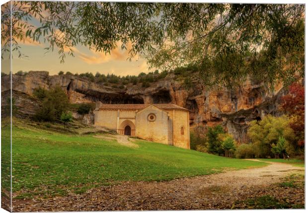 The Templar hermitage of San Bartolome at sunset Canvas Print by Vicen Photo