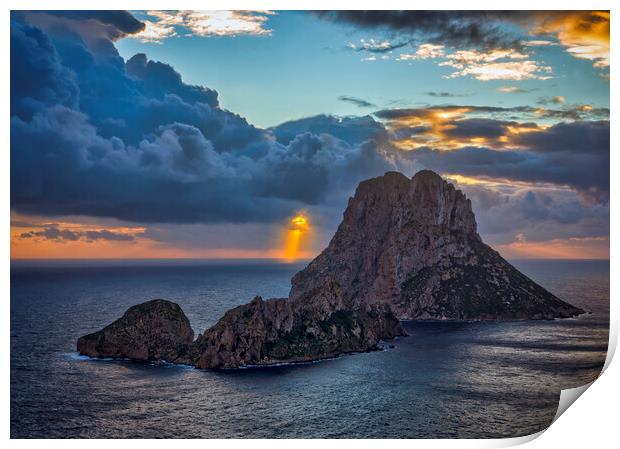 Sunset from the viewpoint of Es Vedrá in Ibiza Print by Vicen Photo
