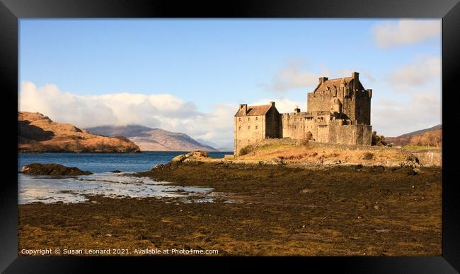 Eilean Donan Castle, Scotland Framed Print by Susan Leonard
