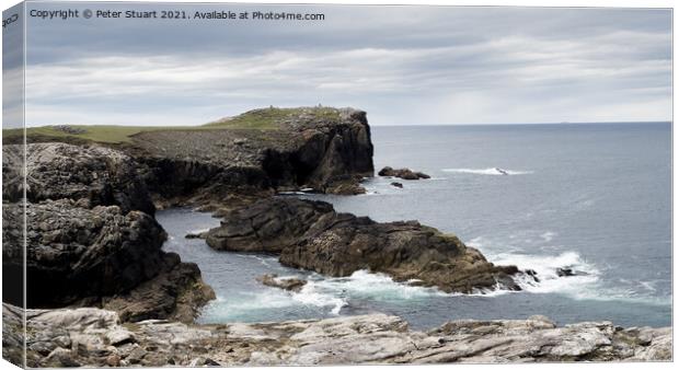 Headland onj the coast near to Shawbost on the West coast of the Canvas Print by Peter Stuart