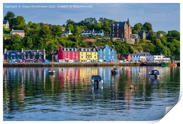 Boats in the bay, Tobermory, Isle of Mull Print by Angus McComiskey