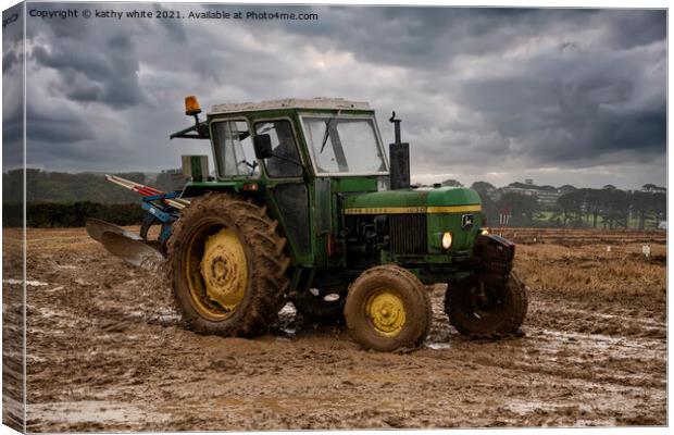 John Deere Tractor  in a Cornish field Canvas Print by kathy white