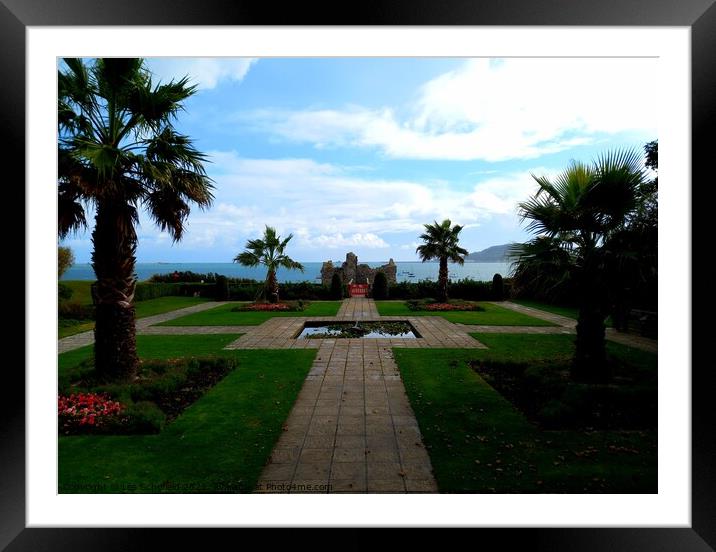 Sandsfoot Gardens weymouth  Framed Mounted Print by Les Schofield