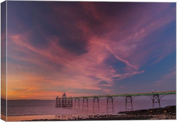 Clevedon Pier at low tide Canvas Print by Rory Hailes