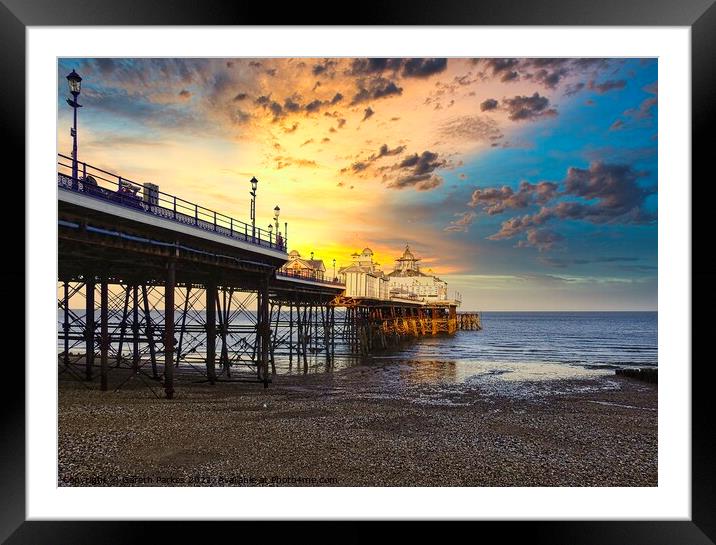 Eastbourne Pier Sunrise Framed Mounted Print by Gareth Parkes