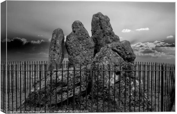 The Whispering Knights (The Rollright Stones) Greyscale Canvas Print by Kevin Maughan