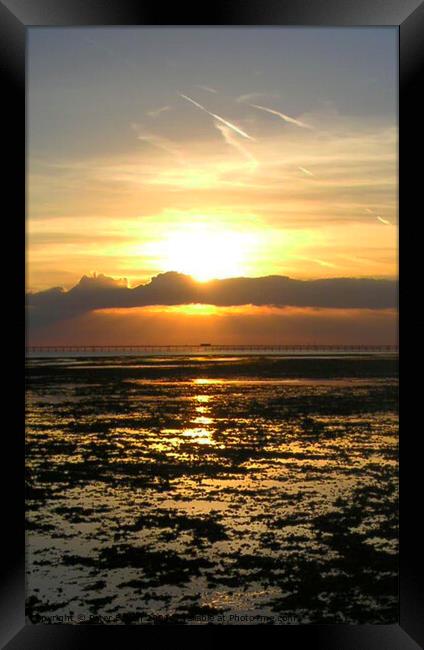 Sunset over Southend Pier, Essex, UK. Framed Print by Peter Bolton