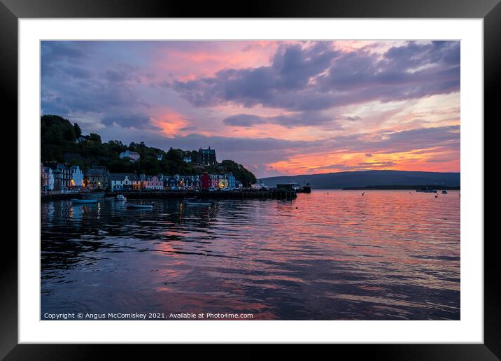 Daybreak at Tobermory harbour Framed Mounted Print by Angus McComiskey