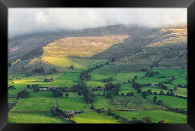 peak district Framed Print by Jason Thompson