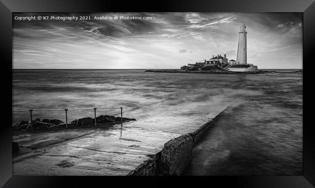 St Marys Lighthouse Framed Print by K7 Photography