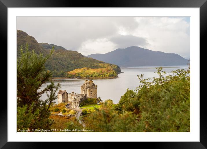 Donan wakes  Framed Mounted Print by Paul Pepper