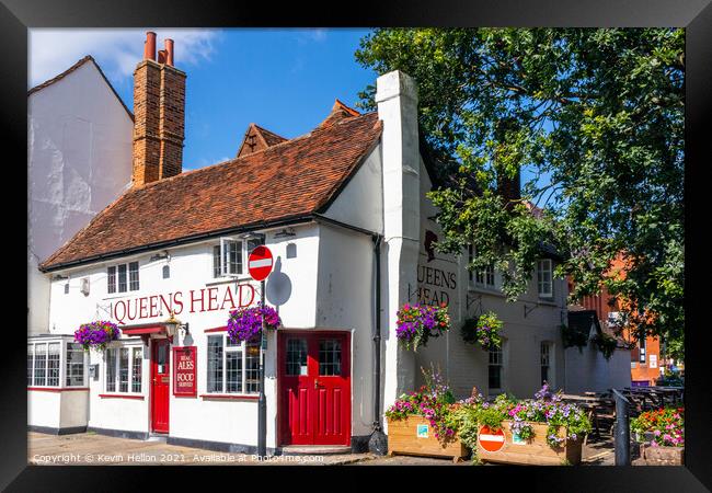 The Queens Head public house, Aylesbury Framed Print by Kevin Hellon