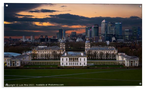 Greenwich Observatory and Canary Wharf in London at sunset, in England Acrylic by Luis Pina