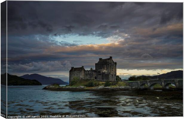 Eilean Donan Castle at sunrise, Highlands, Scotlan Canvas Print by Scotland's Scenery