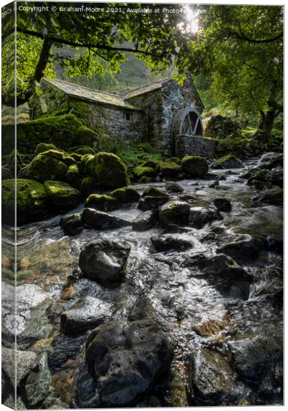 Borrowdale Mill vert Canvas Print by Graham Moore