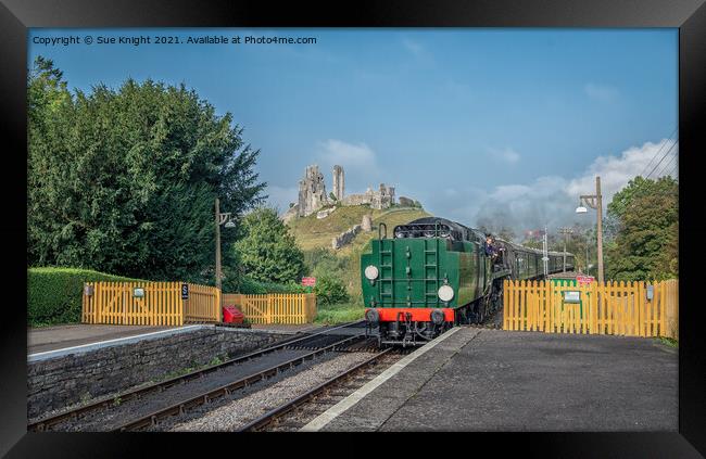 Steam Train at Corfe, Dorset Framed Print by Sue Knight
