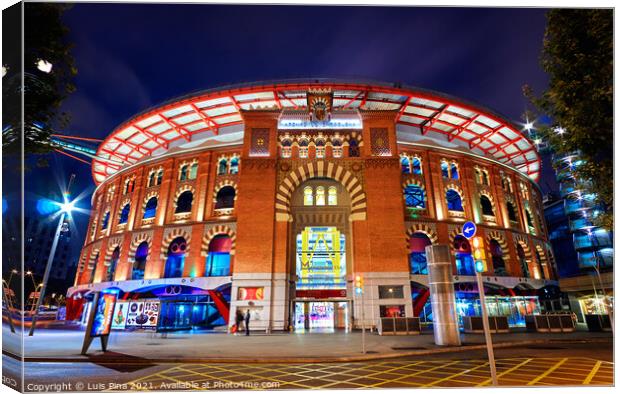 Arenas Barcelona Shopping center at night in Barcelona, Spain Canvas Print by Luis Pina