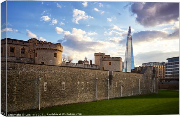The Shard and the Tower of London at sunset in London, England Canvas Print by Luis Pina