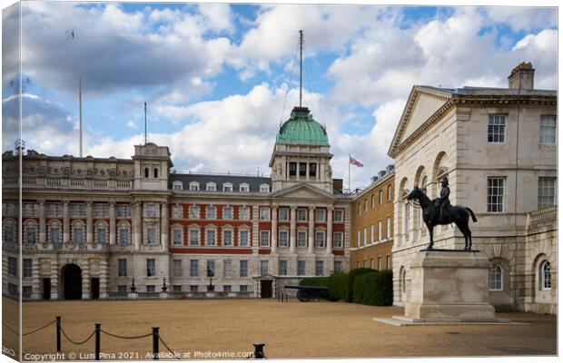 Horse Guards Palace Canvas Print by Luis Pina