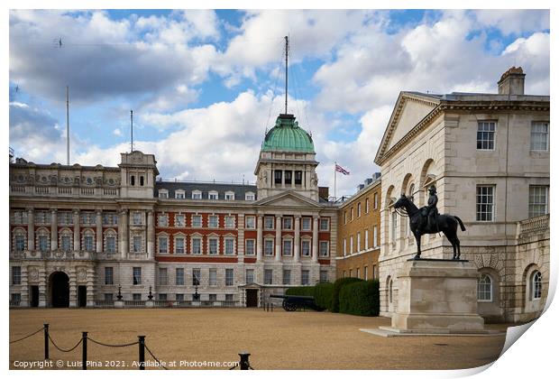 Horse Guards Palace Print by Luis Pina