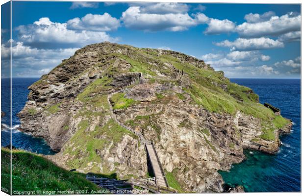 Tintagel Castle: A Breath-taking View Canvas Print by Roger Mechan