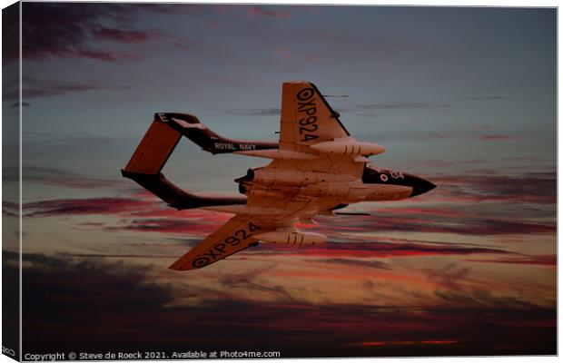 De Havilland DH110 Sea Vixen In Fading Light Canvas Print by Steve de Roeck