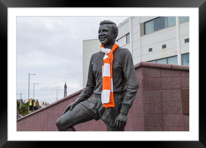 Jimmy Armfield statue in front of Blackpool Tower Framed Mounted Print by Jason Wells