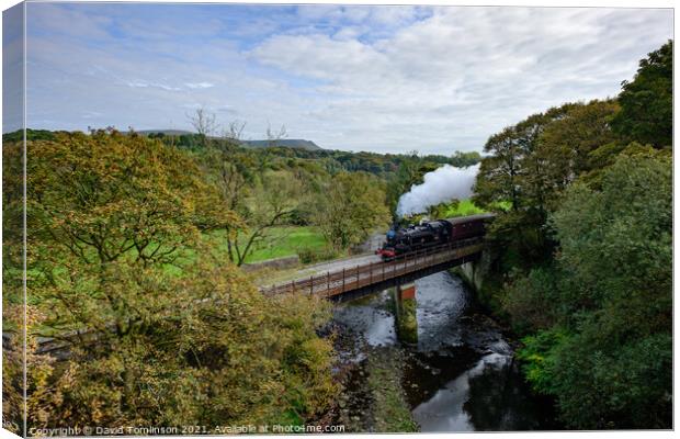 41312 crosses the river Irwell  Canvas Print by David Tomlinson