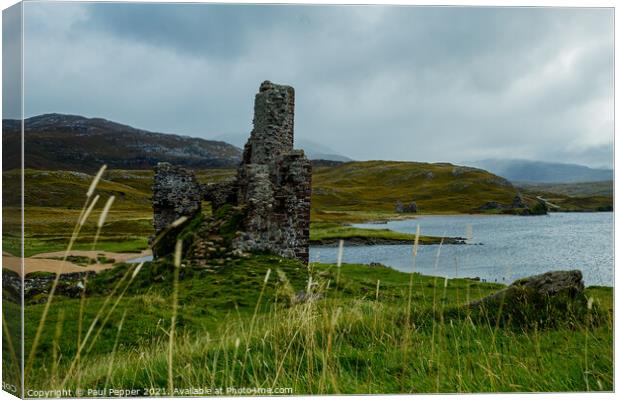 Ardvreck Castle on Loch Assynt Canvas Print by Paul Pepper