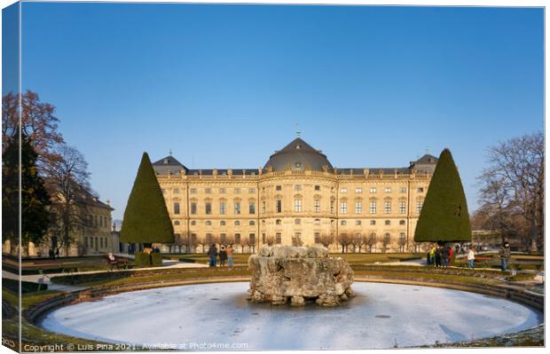 Würzburg Residence with frozen fountain Canvas Print by Luis Pina