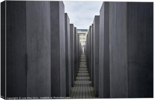 Memorial to the Murdered Jews of Europe in Berlin Canvas Print by Luis Pina