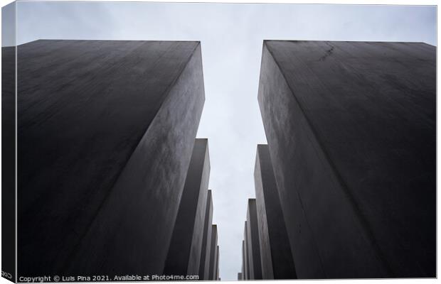Memorial to the Murdered Jews of Europe in Berlin Canvas Print by Luis Pina