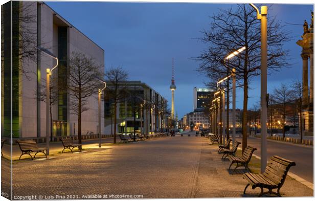 Street between the Paul Löbe Haus and the German Parliament Canvas Print by Luis Pina